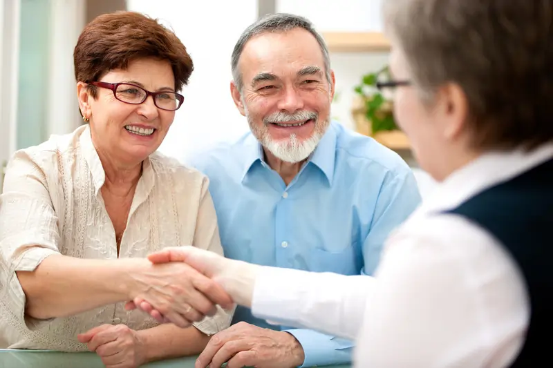 Managing Conflict Over Care Homes, In-Home Support, and Living Arrangements with EH Mediation Winchester